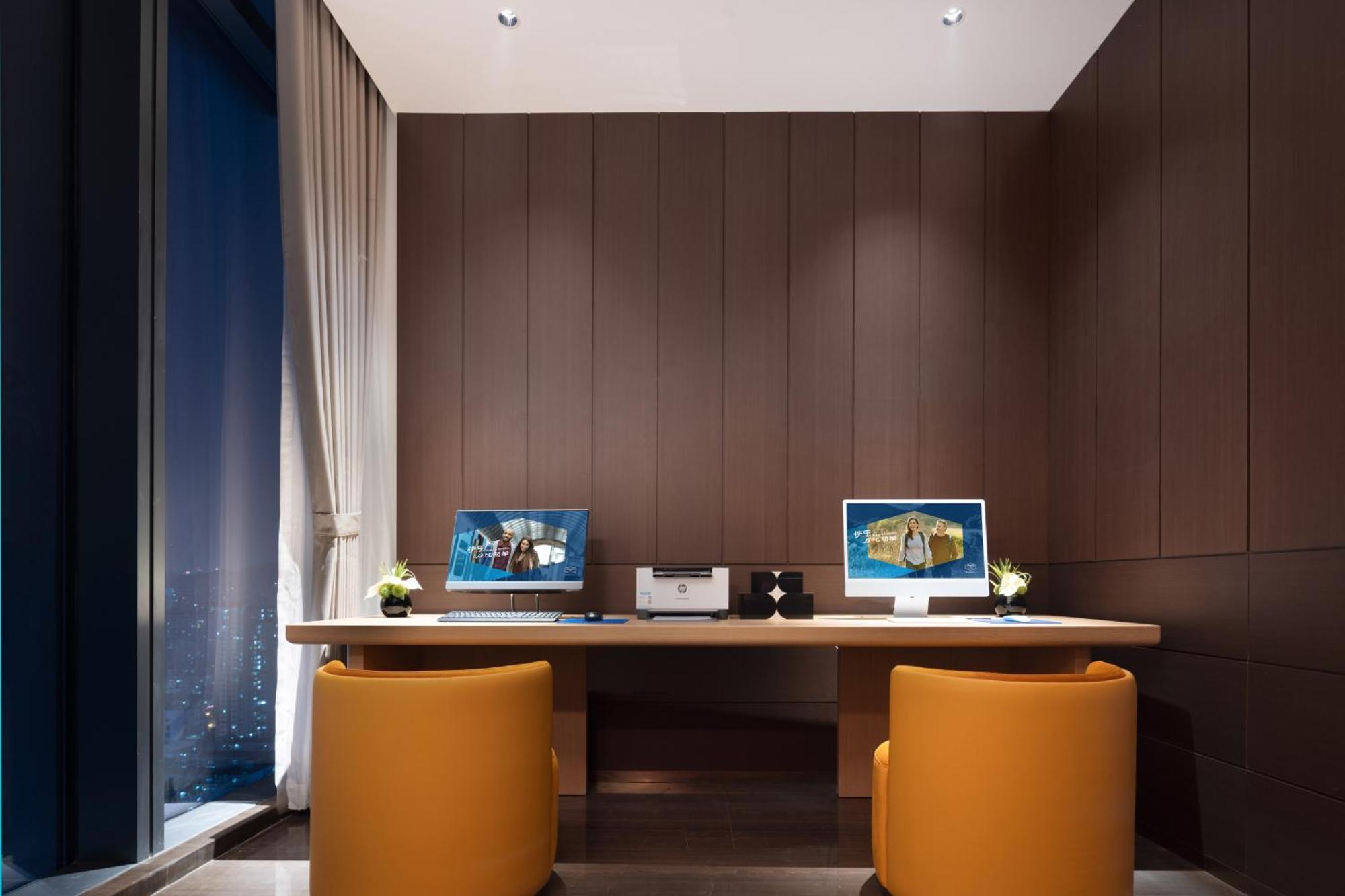 Hampton By Hilton Shenzhen Futian Huaqiangbei Hotel Exterior photo